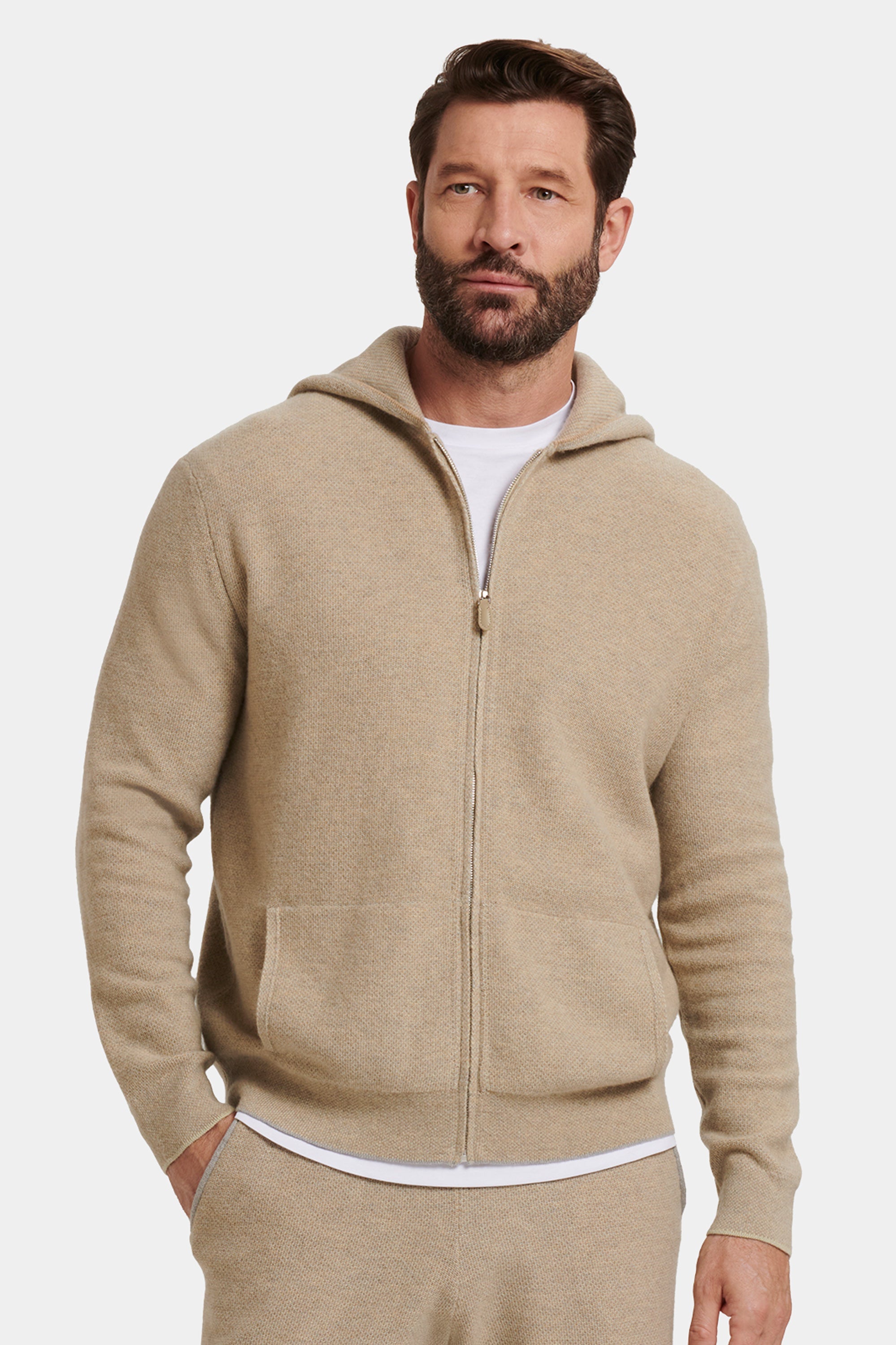 A HOODIE COM FECHO COMPLETO FARO