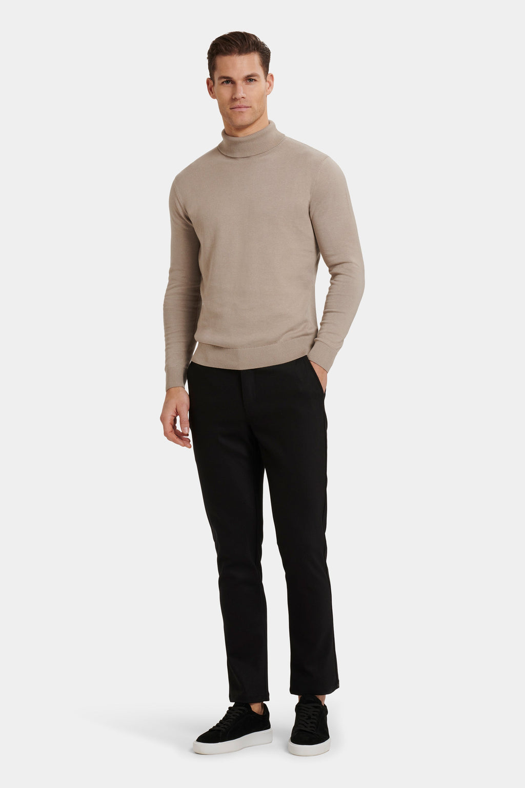 A CAMISOLA DE GOLA ALTA SANTONI
