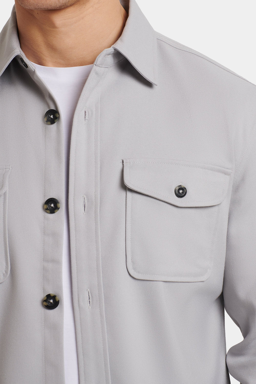 A SOBRECAMISA VITO