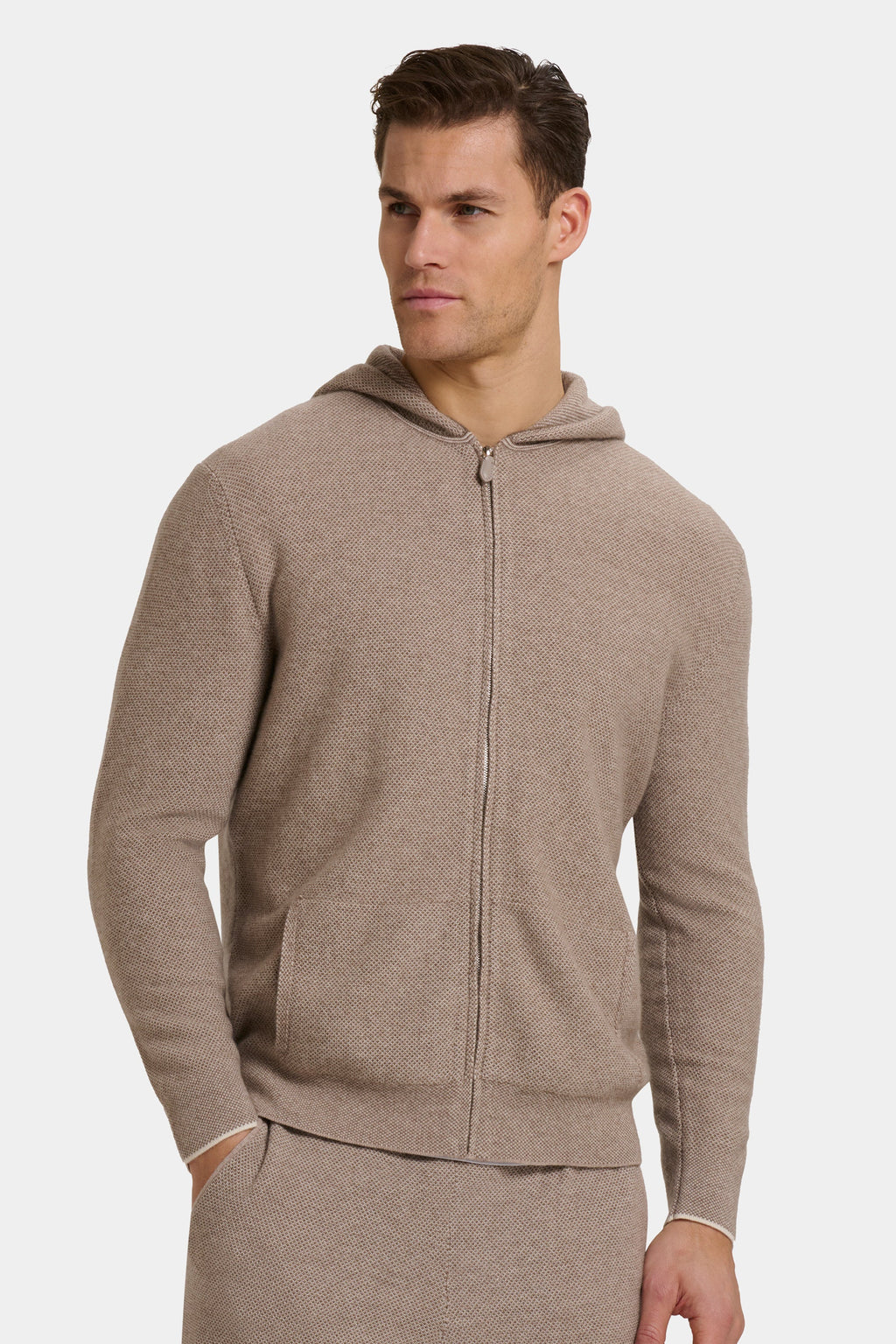 A HOODIE COM FECHO COMPLETO FARO