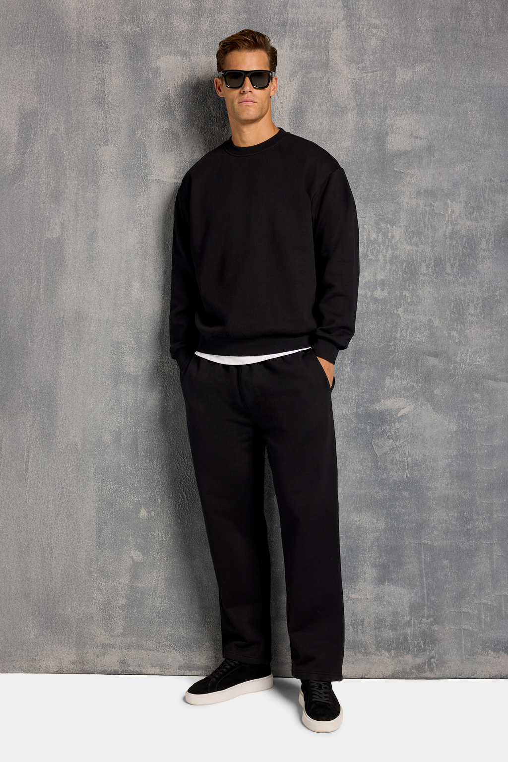 A CAMISOLA OVERSIZED DE GOLA REDONDA MILAN