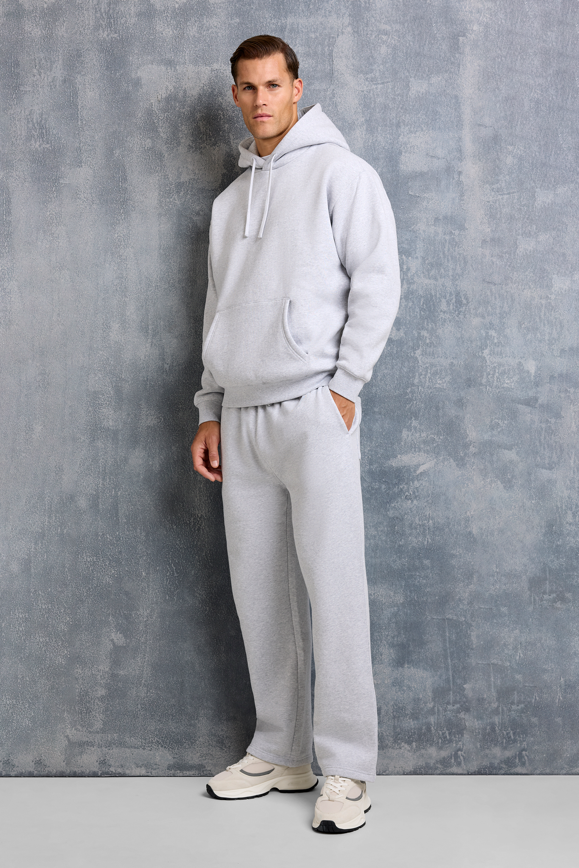 A HOODIE OVERSIZED MILAN