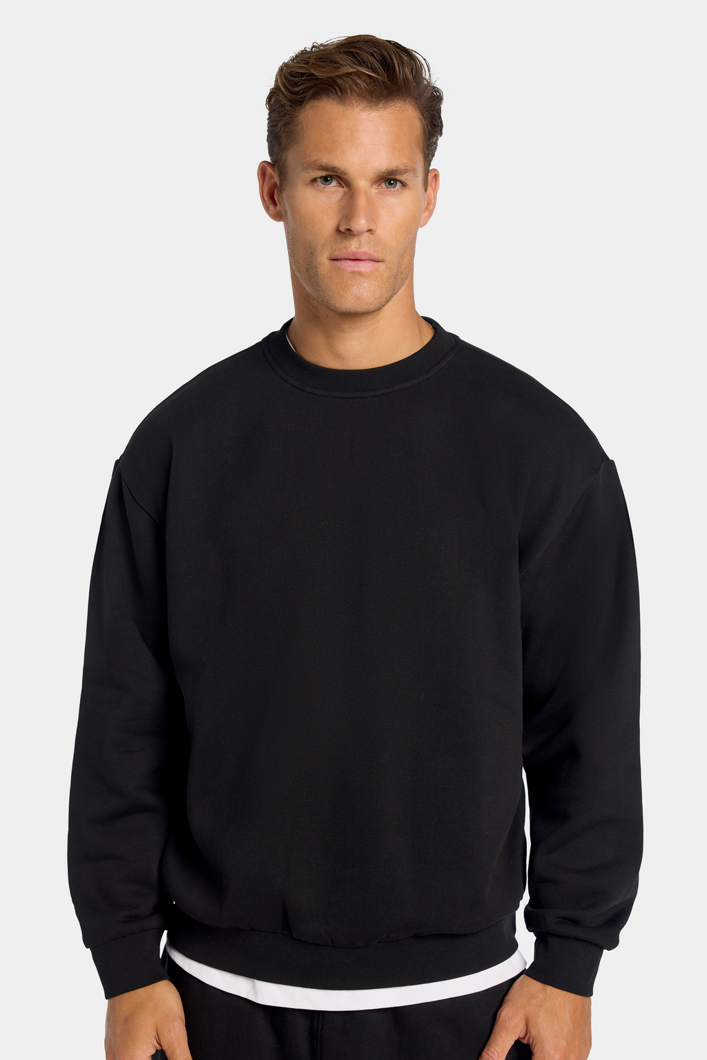 A CAMISOLA OVERSIZED DE GOLA REDONDA MILAN