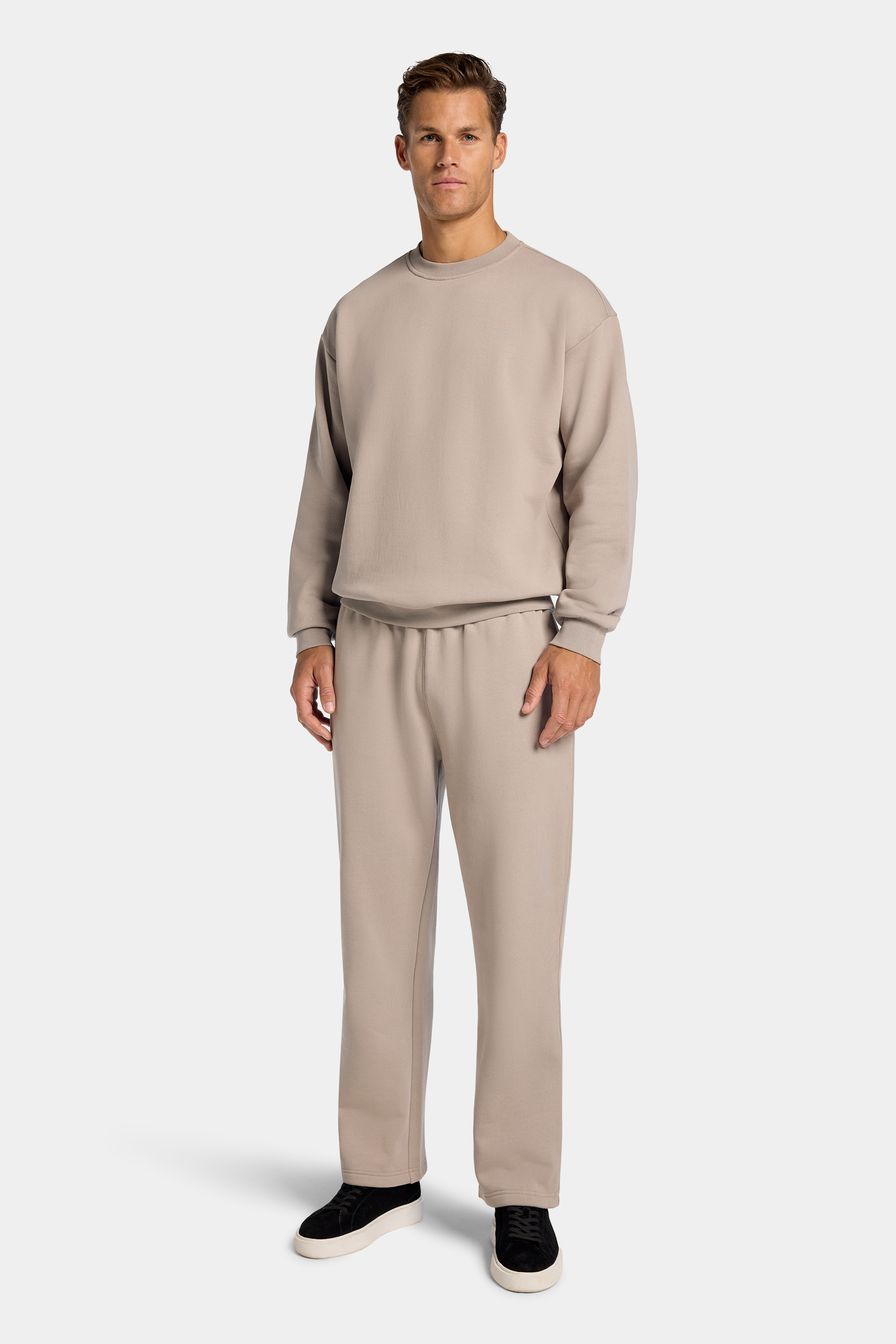 A CAMISOLA OVERSIZED DE GOLA REDONDA MILAN